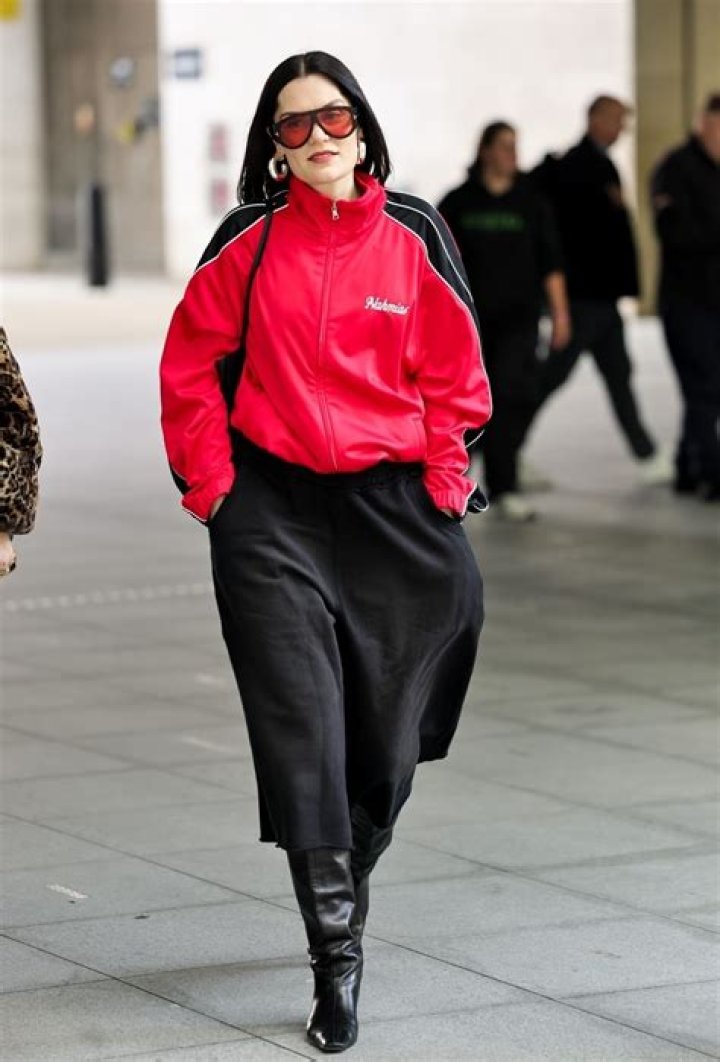 Jessie J Steps Out in London with a Fresh Face and Trendy Outfit — See Photos!