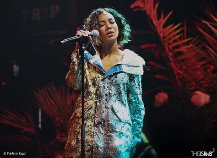 Jhene Aiko Releases Acoustic Version Of "Sativa"
