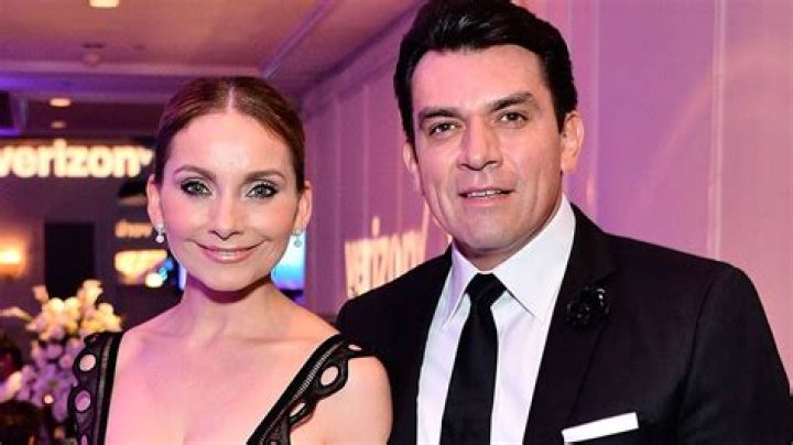 Jorge Salinas (Soap Opera Actor) - Età, compleanno, biografia, fatti, famiglia, patrimonio netto, altezza e altro