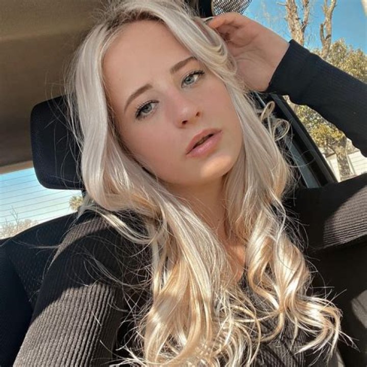 JT Laybourne (TikTok Star) - Age, Birthday, Bio, Facts, Family, Net Worth, Height & More