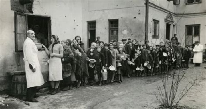 Julian Bilecki, The Teen Who Saved Dozens From Nazi Death Squads