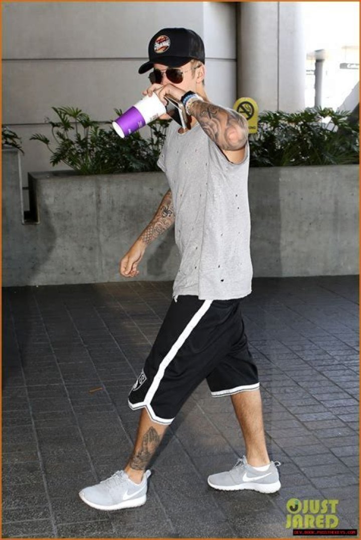 Justin Bieber Crashed: The Controversies and Events Surrounding the Pop Icon