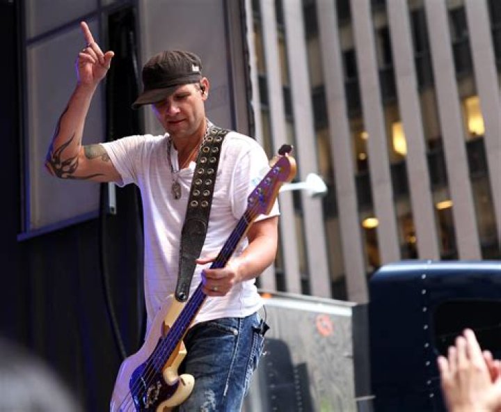 Justin Biltonen (Bassist) - Age, Birthday, Bio, Facts, Family, Net Worth, Height & More