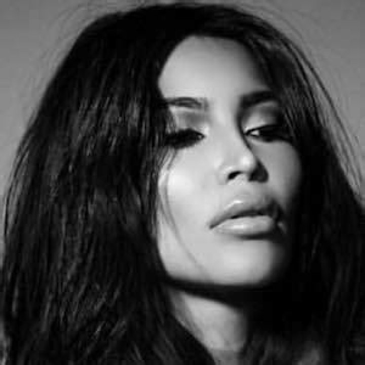 Kamilla Osman (Instagram Star) - Age, Birthday, Bio, Facts, Family, Net Worth, Height & More