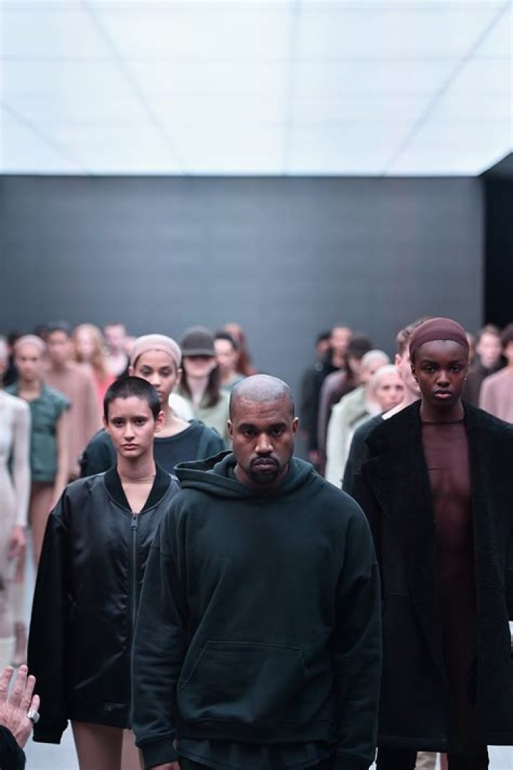 Kanye West Debuts Yeezy Season 5 at New York Fashion Week!