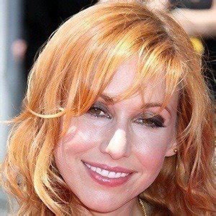 Kari Byron (TV Show Host) - Age, Birthday, Bio, Facts, Family, Net Worth, Height & More