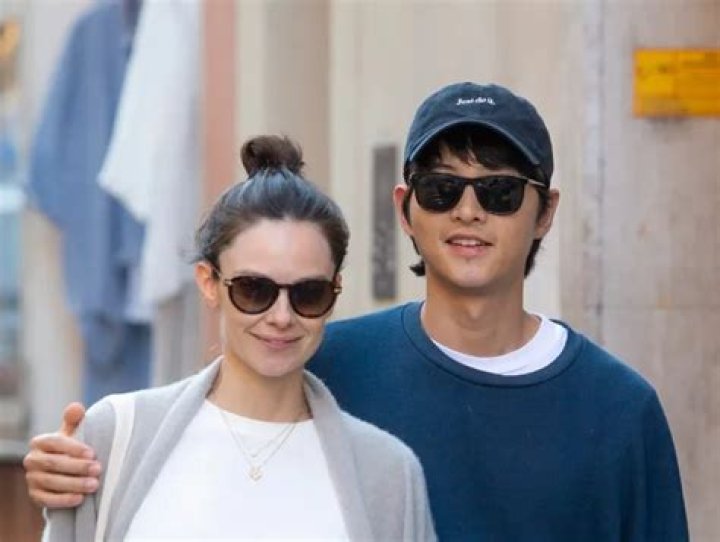 Katy Louise Saunders biografía, edad, altura, esposa, net worth, familia