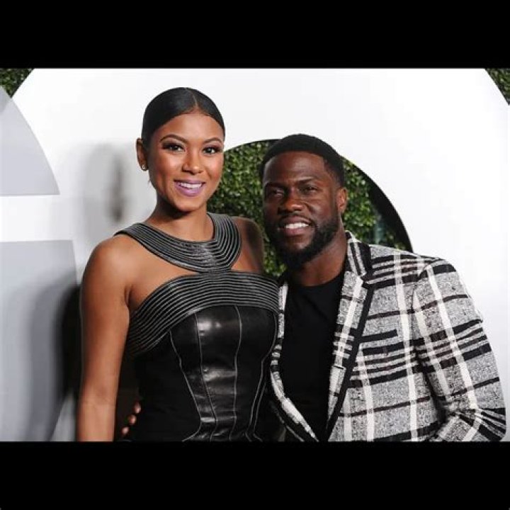 Kevin Hart References "The Mistake" Of The Sex Tape Incident