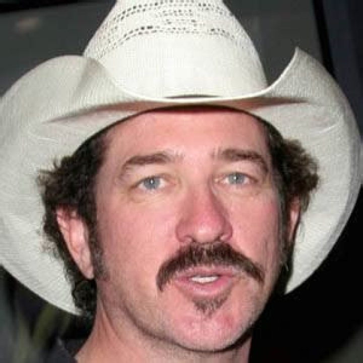 Kix Brooks (Country Singer) - Age, Birthday, Bio, Facts, Family, Net Worth, Height & More