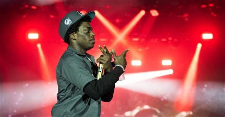 Kodak Black Kindly Asks Haters Calling Him Ugly To "Kiss His A**"