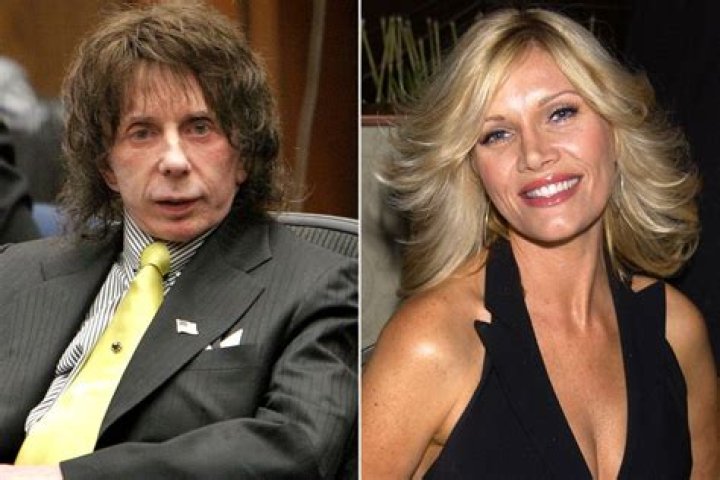 Lana Clarkson (Movie Actress) - Age, Birthday, Bio, Facts, Family, Net Worth, Height & More