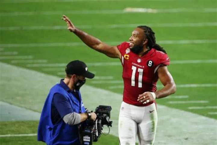 Larry Fitzgerald Biography, Age, Height, Wife, Net Worth, Family