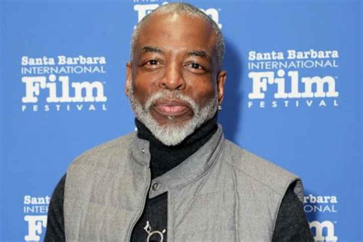 LeVar Burton (TV Actor) - Age, Birthday, Bio, Facts, Family, Net Worth, Height & More