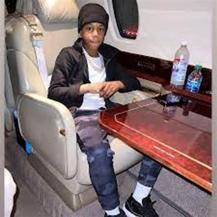 Lil Donald (Rapper) - Age, Birthday, Bio, Facts, Family, Net Worth, Height & More