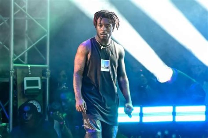 Lil Uzi Vert Teases "The Pink Tape" Cover Art, Potential Collabs With Playboi Carti & Ken Carson