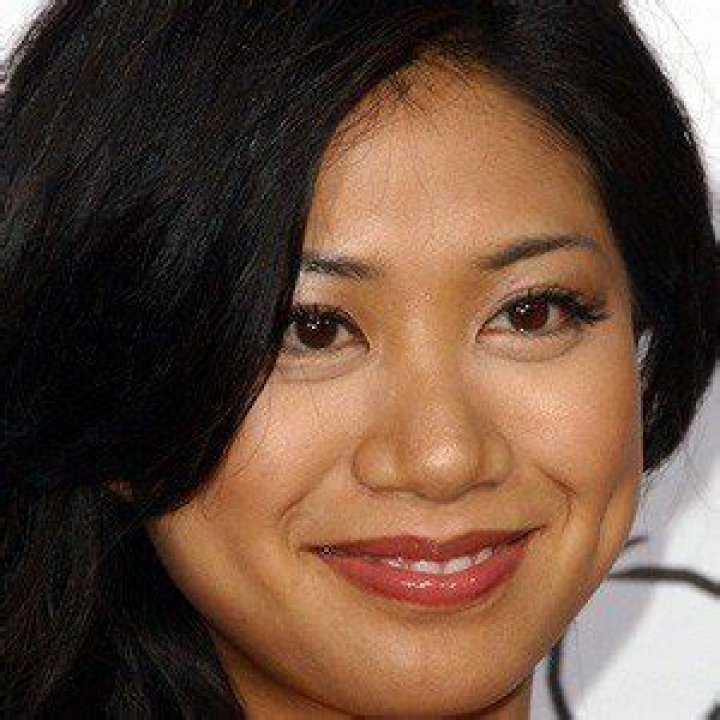 Liza Lapira (TV Actress) - Age, Birthday, Bio, Facts, Family, Net Worth, Height & More