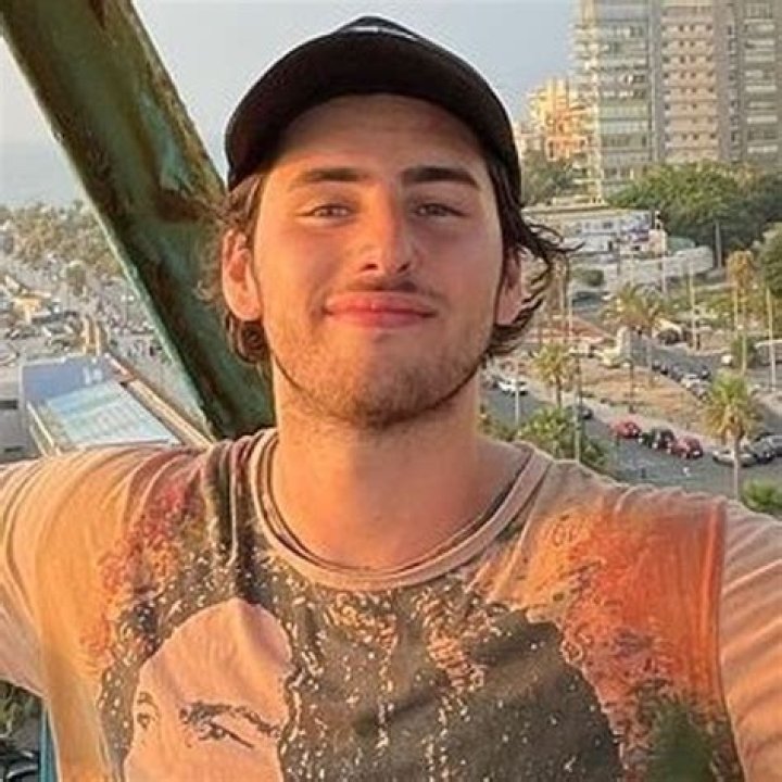 Luke Damant (TikTok Star) - Age, Birthday, Bio, Facts, Family, Net Worth, Height & More