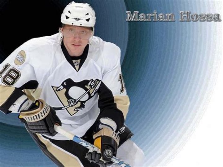 Marian Hossa (Hockey Player) - Age, Birthday, Bio, Facts, Family, Net Worth, Height & More