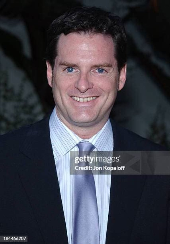 Mark Waters (Director) - Age, Birthday, Bio, Facts, Family, Net Worth, Height & More