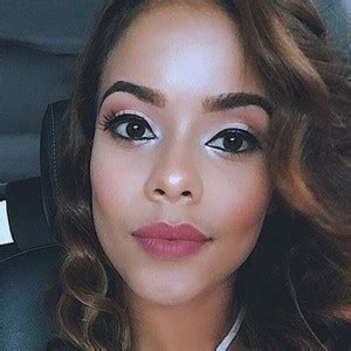 Marleny Canela (Instagram Star) - Age, Birthday, Bio, Facts, Family, Net Worth, Height & More