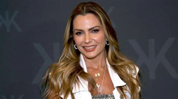 Martha Julia Biography, Age, Height, Husband, Net Worth, Family