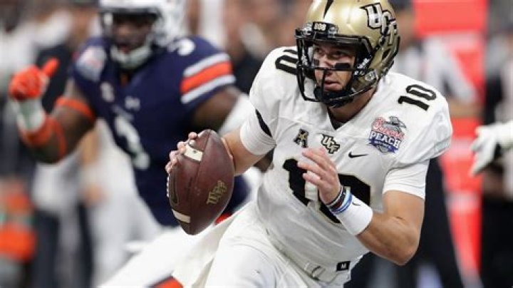 McKenzie Milton (Football Player) - Age, Birthday, Bio, Facts, Family, Net Worth, Height & More