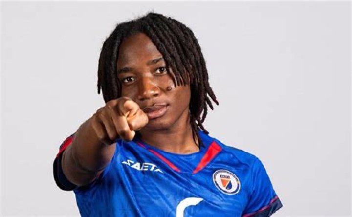 Melchie Dumornay biografía, edad, altura, esposo, net worth, familia