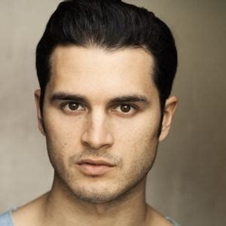 Michael Malarkey (TV Actor) - Age, Birthday, Bio, Facts, Family, Net Worth, Height & More