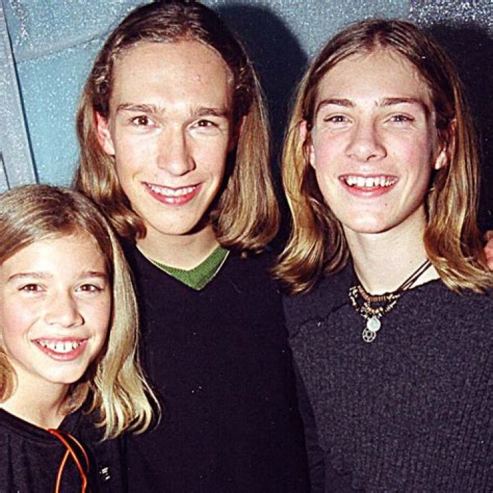 MMMBop! Taylor Hanson Is Expecting His Sixth Child With Wife Natalie