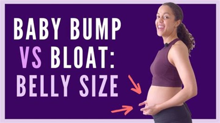 Model Who Had a Six-Pack While Pregnant Has a FLAT Stomach Just 9 Days After Giving Birth!