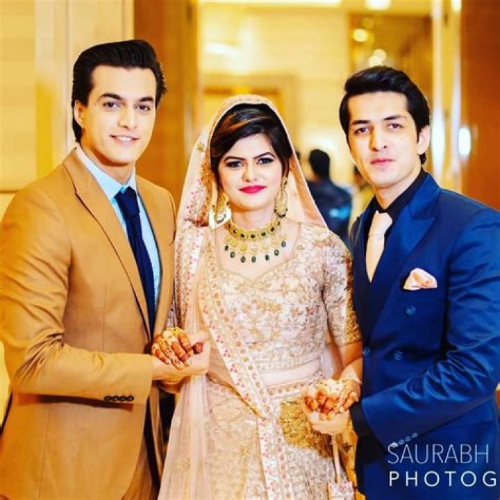 Mohsin Khan Biography, Age, Height, Wife, Net Worth, Family