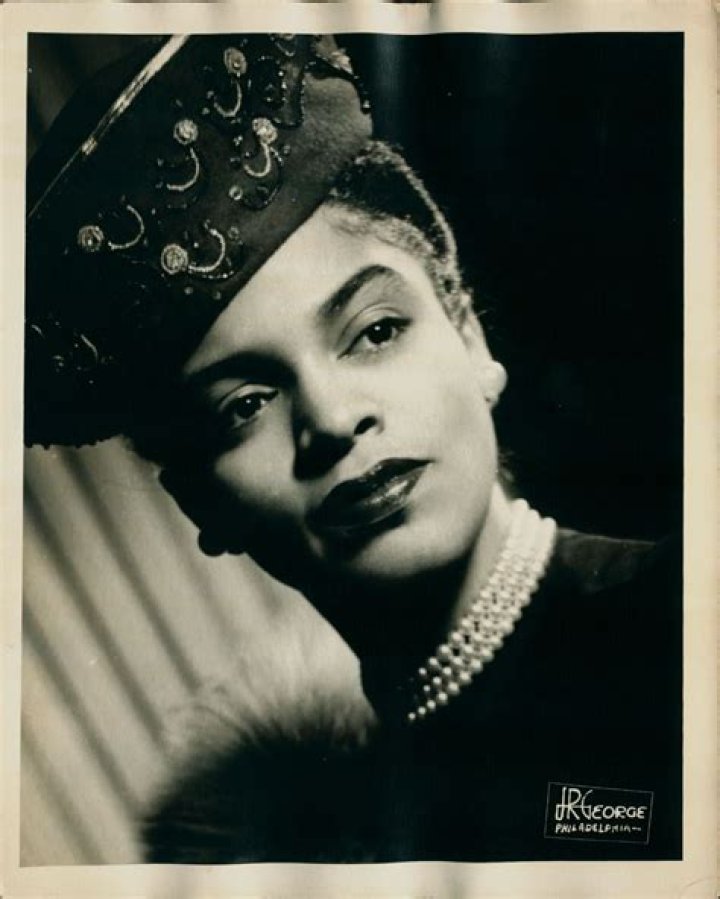 Muriel Smith (singer) Biography, Age, Height, Wife, Net Worth and Family