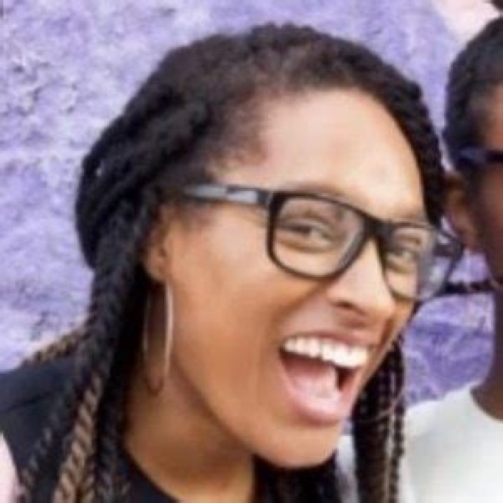 MyFroggyStuff (YouTube Star) - Age, Birthday, Bio, Facts, Family, Net Worth, Height & More