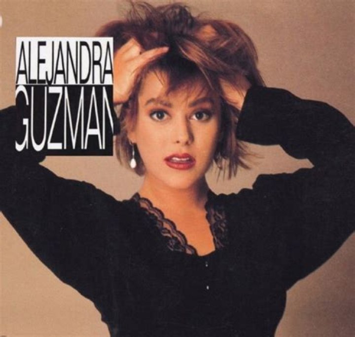 Nena Guzmán (Cantante de Música Mundial) - Edad, cumpleaños, biografía, hechos, familia, patrimonio neto, altura y más