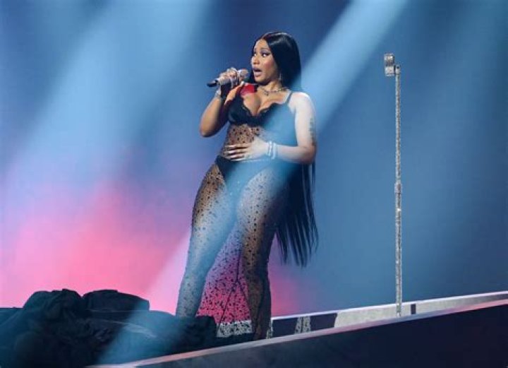 Nicki Minaj Announces New Queen Radio In Video With Kenneth Petty