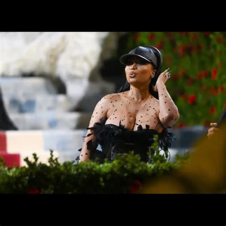 Nicki Minaj Reveals Moment That "Cemented" Breast Reduction Decision
