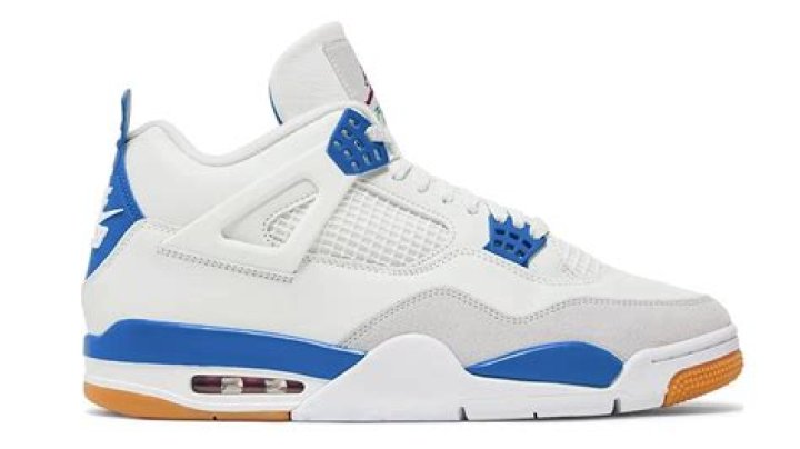 Nike SB x Air Jordan 4 "Sapphire Blue" Gets Sobering Update