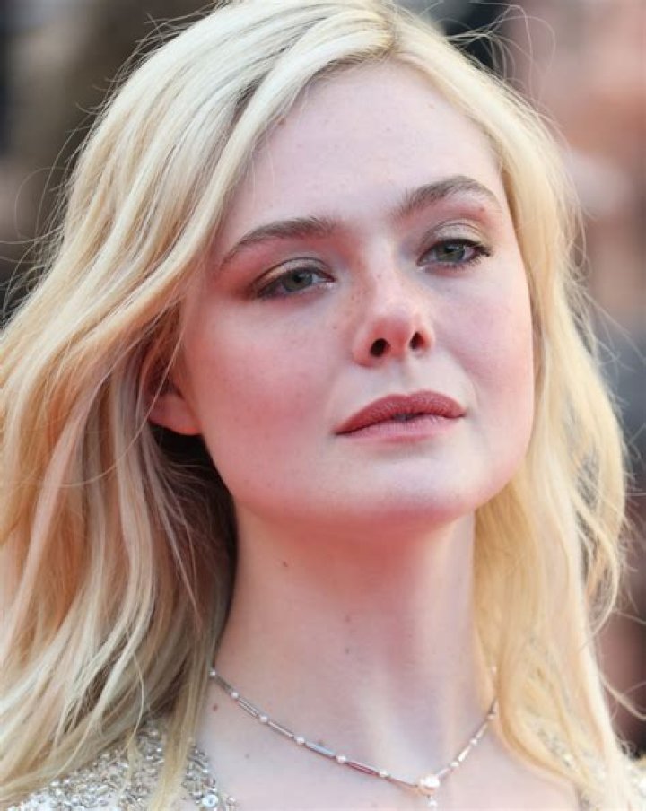 No Makeup, No Problem! Iskra Lawrence Looks Beautiful in New Barefaced Selfie