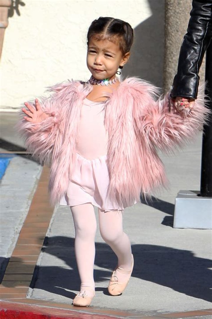 North West Outshines Pregnant Kim Kardashian in New Outfit!