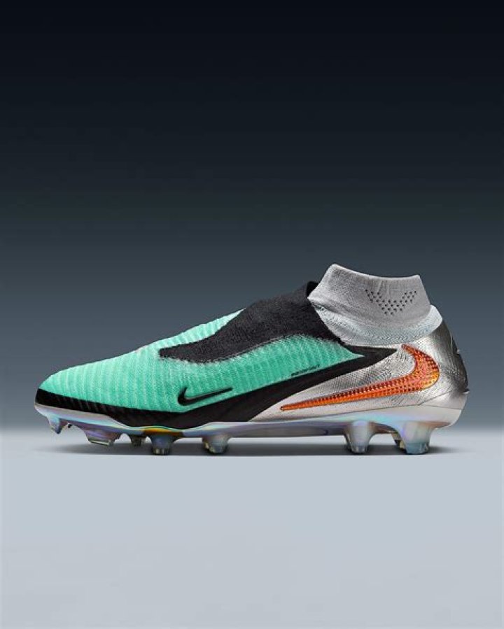 Off-White x Nike Soccer Cleats Revealed In Detail