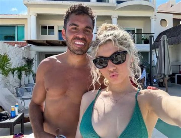 OnlyFans Model's Ex-BF Sued For $6 Billion After Sharing Revenge Porn & Changing Her Passwords