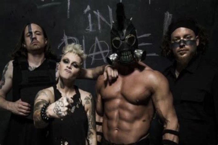 Otep Shamaya (Metal Singer) - Age, Birthday, Bio, Facts, Family, Net Worth, Height & More
