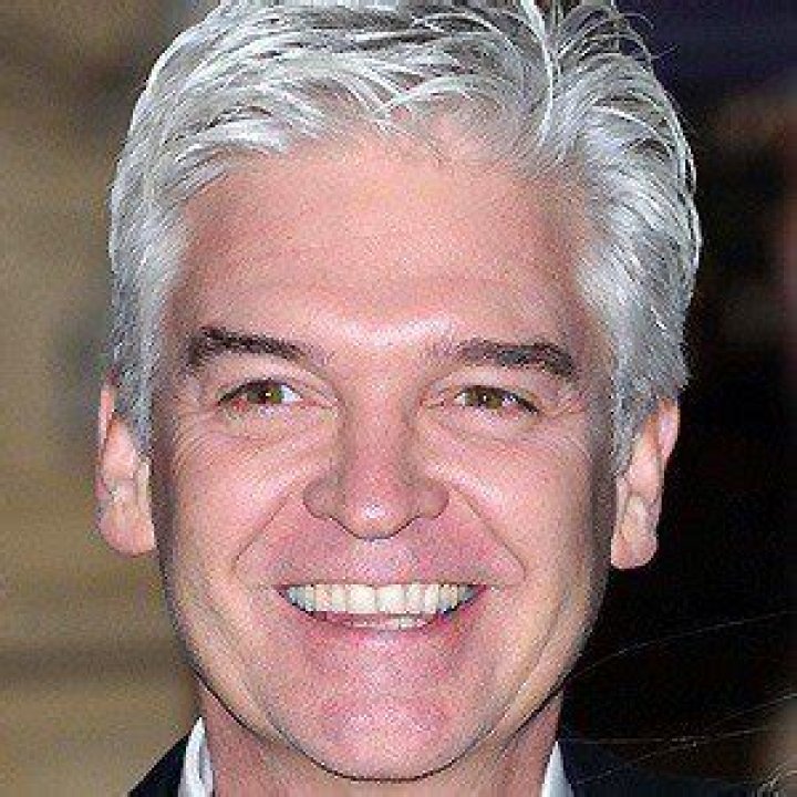 Phillip Schofield (TV Show Host) - Age, Birthday, Bio, Facts, Family, Net Worth, Height & More