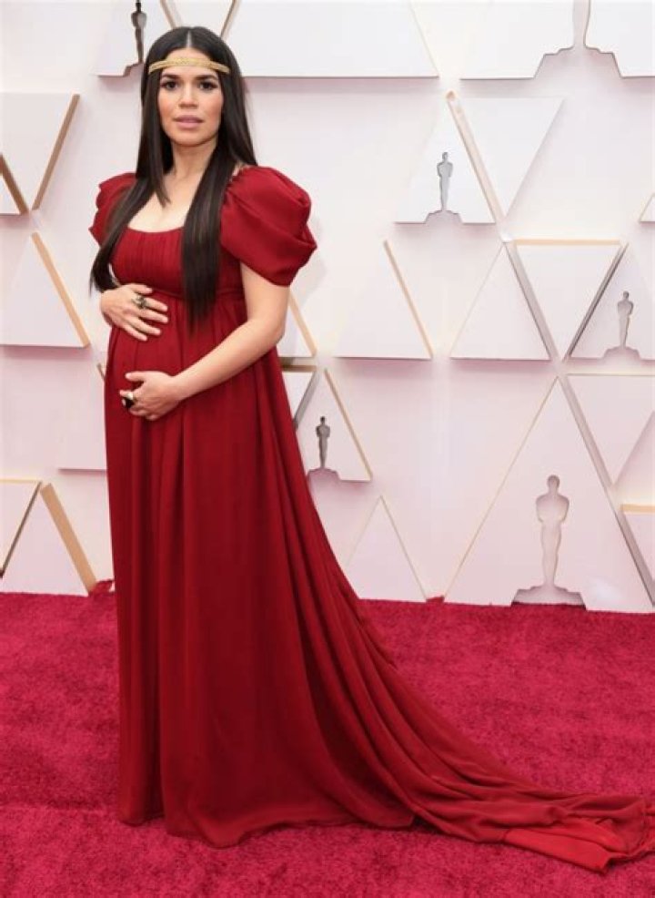 Pregnant ‘How to Train Your Dragon’ Star America Ferrera Flaunts Baby Bump on Oscars Red Carpet
