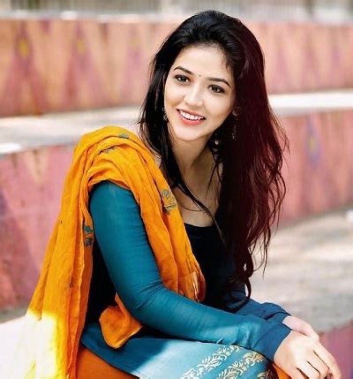 Priyanka Jawalkar Biography, Wiki, Parents, Caste, Husband, Net worth, Age, Height, Weight & More