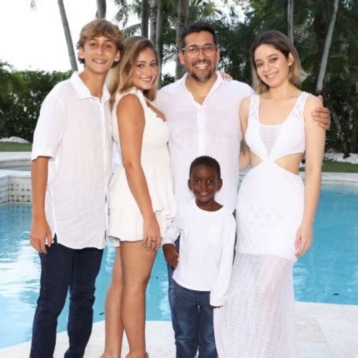 Rafael Araneda Biography, Age, Height, Wife, Net Worth, Family