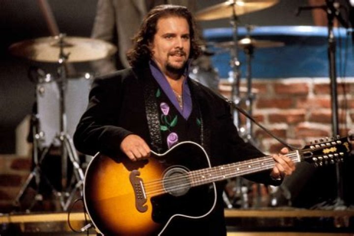 Raul Malo (Country Singer) - Age, Birthday, Bio, Facts, Family, Net Worth, Height & More