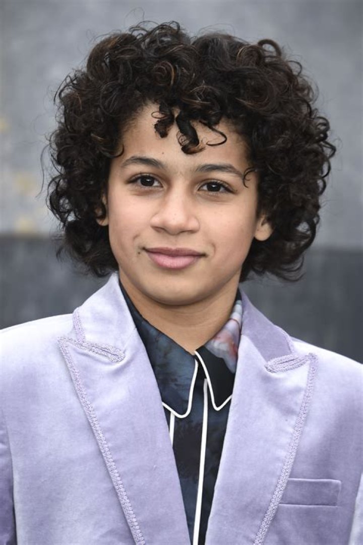 Ravi Cabot-Conyers (TV Actor) - Age, Birthday, Bio, Facts, Family, Net Worth, Height & More
