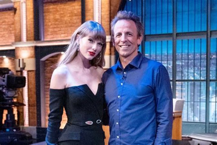 REPORT‘Late Night’ Host Seth Meyers & Wife Expecting Their First Child