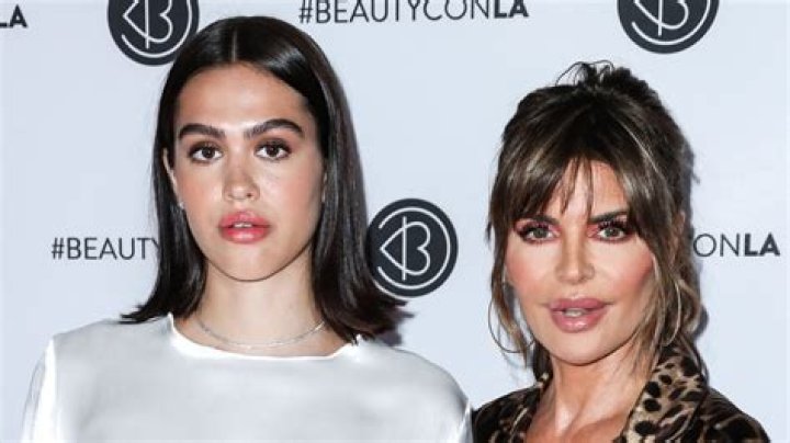 ‘RHOBH’ Star Lisa Rinna Claps Back Over Daughter Amelia Hamlin’s Plastic Surgery Speculation